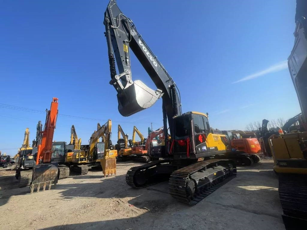 Volvo EC 300 - Ερπυστριοφόρος εκσκαφέας: φωτογραφία 2 Volvo EC 300 - Ερπυστριοφόρος εκσκαφέας: φωτογραφία 2
