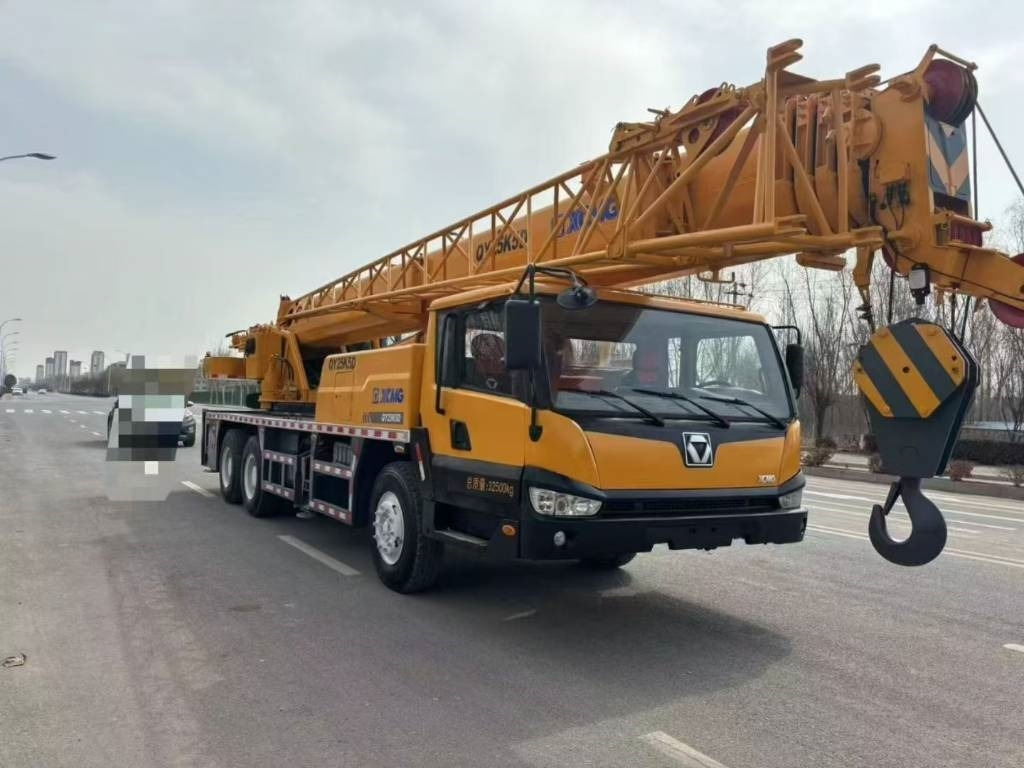 XCMG QY 25 K - Γερανός παντός εδάφους: φωτογραφία 3 XCMG QY 25 K - Γερανός παντός εδάφους: φωτογραφία 3