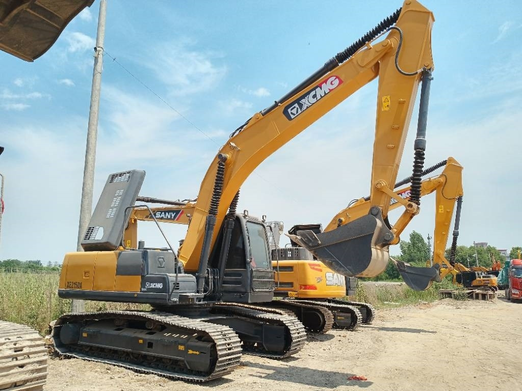 XCMG XE 215 DA - Ερπυστριοφόρος εκσκαφέας: φωτογραφία 1 XCMG XE 215 DA - Ερπυστριοφόρος εκσκαφέας: φωτογραφία 1