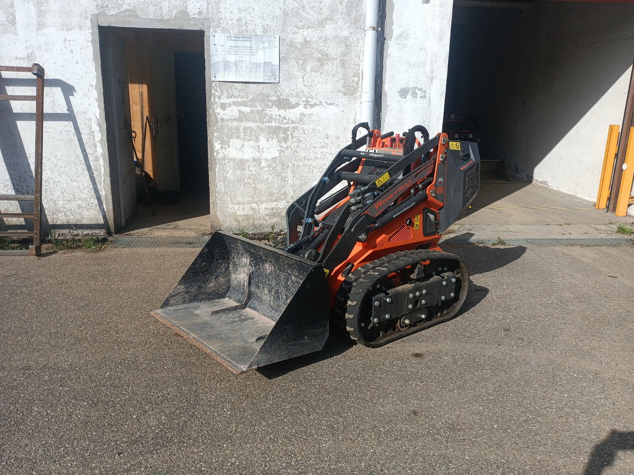 Cast Loaders Worky Trax WX22 - Ερπυστριοφόρος μικρός φορτωτής: φωτογραφία 1 Cast Loaders Worky Trax WX22 - Ερπυστριοφόρος μικρός φορτωτής: φωτογραφία 1