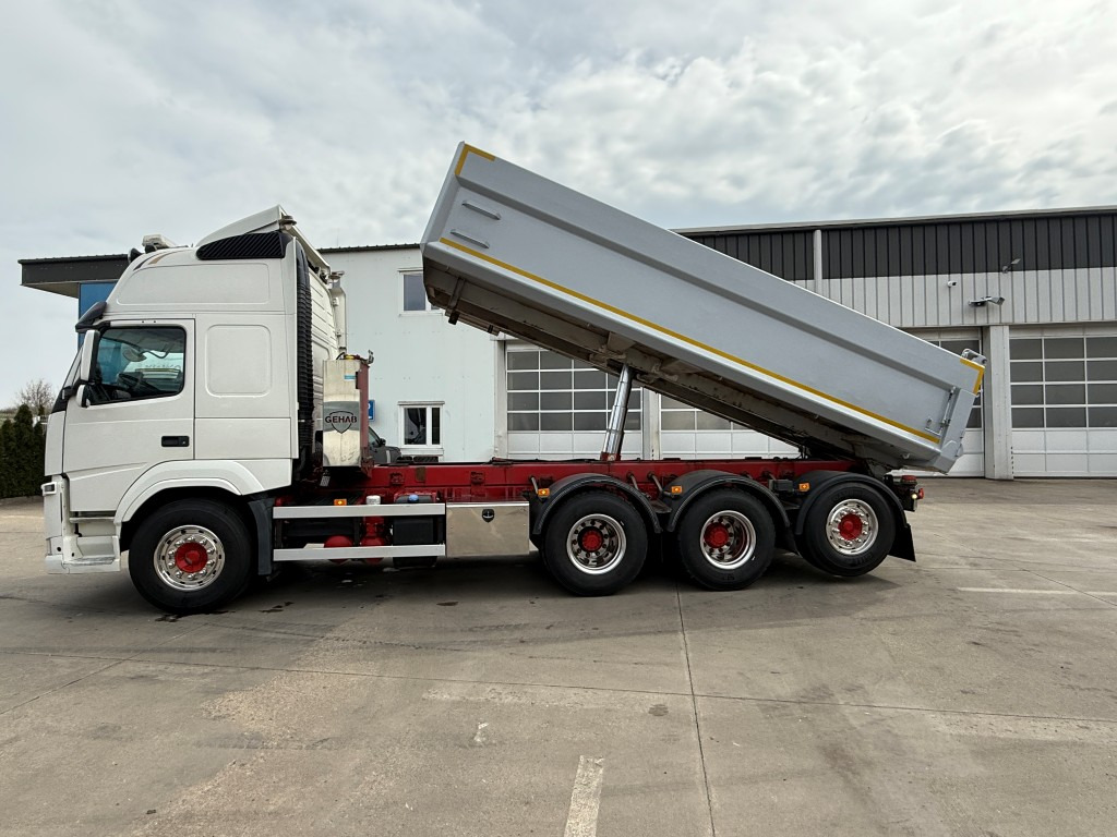 Φορτηγό ανατρεπόμενο VOLVO FM 500, 2015, 8x4 tridem, S1: φωτογραφία 12 Φορτηγό ανατρεπόμενο VOLVO FM 500, 2015, 8x4 tridem, S1: φωτογραφία 12