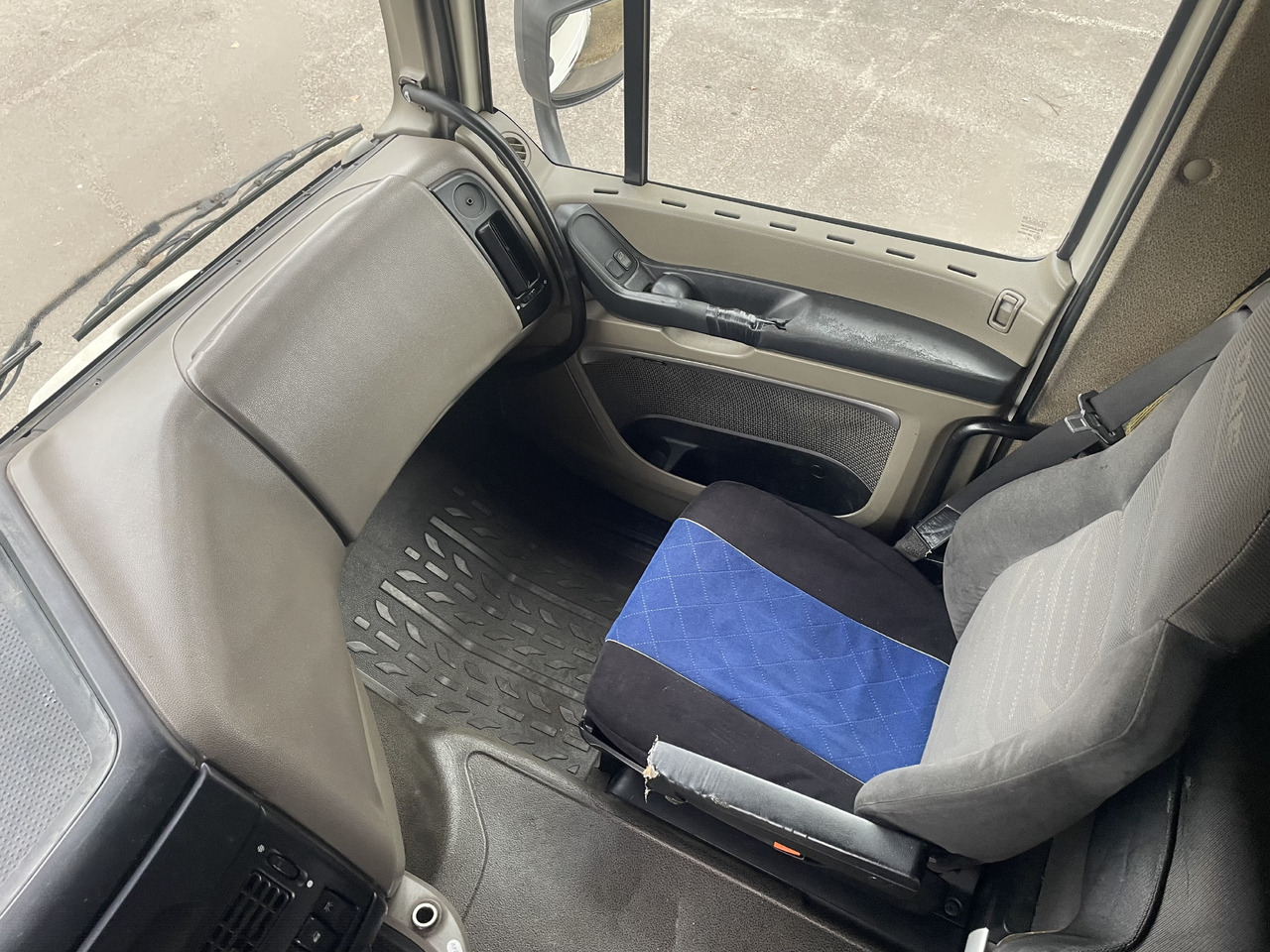 Leasing DAF XF105.460 Euro 5 manual gearbox DAF XF105.460 Euro 5 manual gearbox: φωτογραφία 12 Leasing DAF XF105.460 Euro 5 manual gearbox DAF XF105.460 Euro 5 manual gearbox: φωτογραφία 12