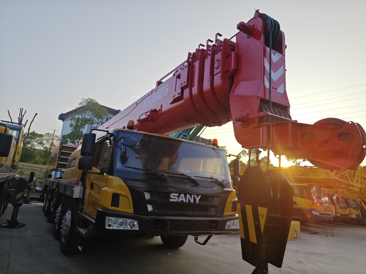 SANY STC1000 100TON TRUCK CRANE - Γερανός παντός εδάφους: φωτογραφία 1 SANY STC1000 100TON TRUCK CRANE - Γερανός παντός εδάφους: φωτογραφία 1