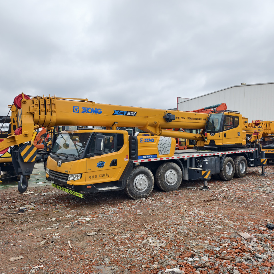 XCMG XCT50 - Τηλεσκοπικός γερανός: φωτογραφία 1 XCMG XCT50 - Τηλεσκοπικός γερανός: φωτογραφία 1