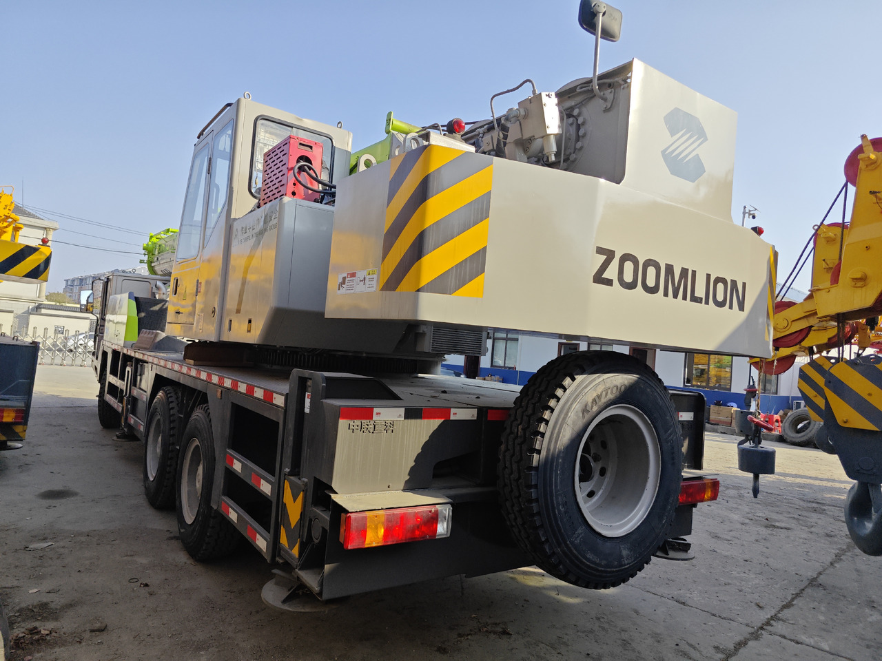 ZOOMLION ZTC250V - Τηλεσκοπικός γερανός: φωτογραφία 4 ZOOMLION ZTC250V - Τηλεσκοπικός γερανός: φωτογραφία 4