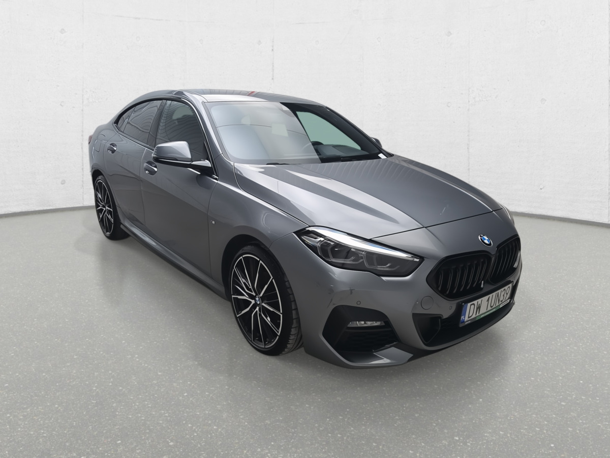 BMW 218 I SEDAN - Λιμουζίνα/ Sedan: φωτογραφία 1 BMW 218 I SEDAN - Λιμουζίνα/ Sedan: φωτογραφία 1