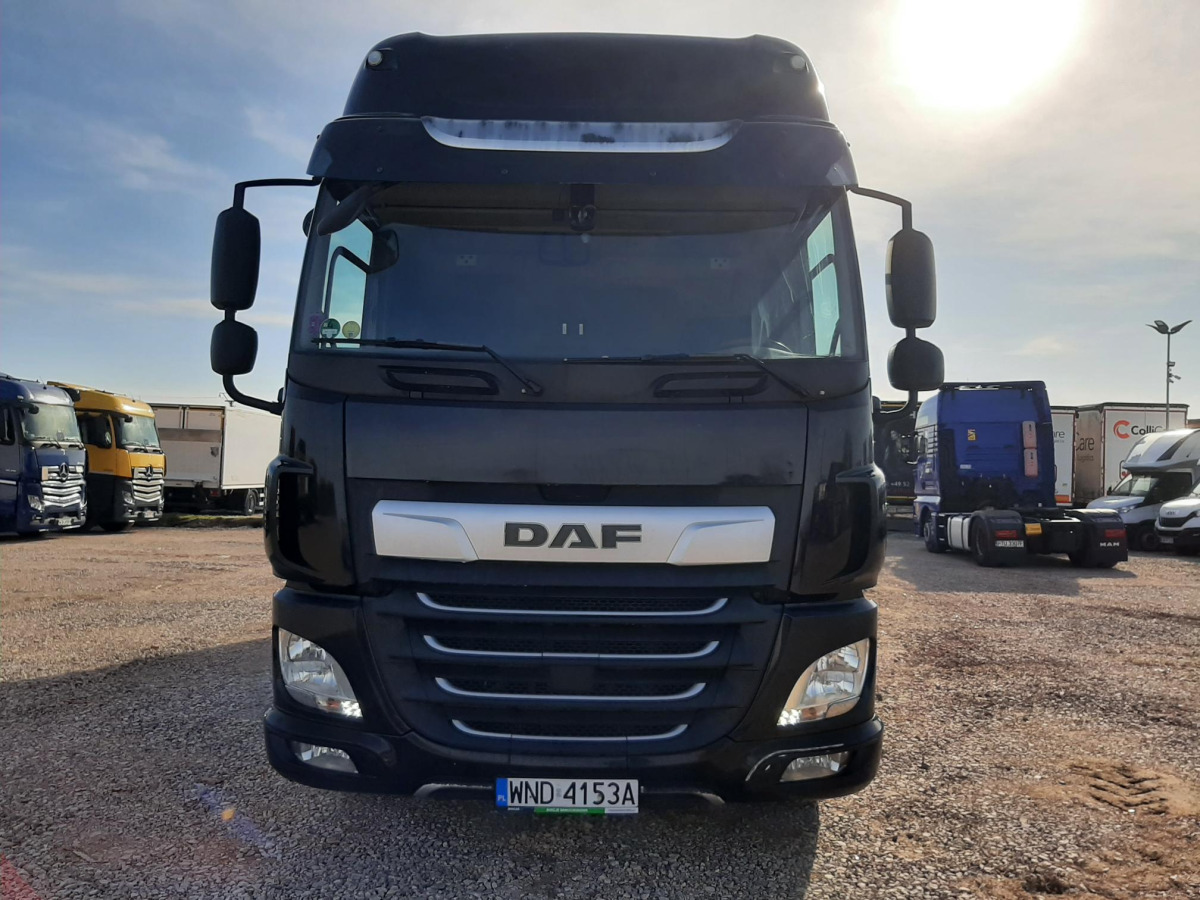 DAF CF 320 FA/ZSP SOLÓWKA - Φορτηγό μουσαμάς: φωτογραφία 3 DAF CF 320 FA/ZSP SOLÓWKA - Φορτηγό μουσαμάς: φωτογραφία 3