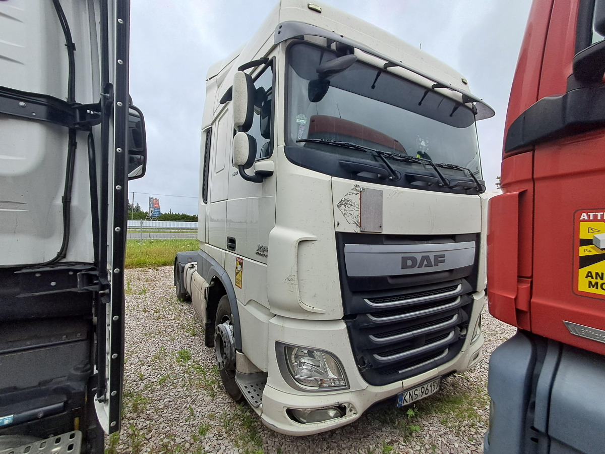 DAF XF 460 CIĄGNIK SIODŁOWY - Τράκτορας: φωτογραφία 1 DAF XF 460 CIĄGNIK SIODŁOWY - Τράκτορας: φωτογραφία 1