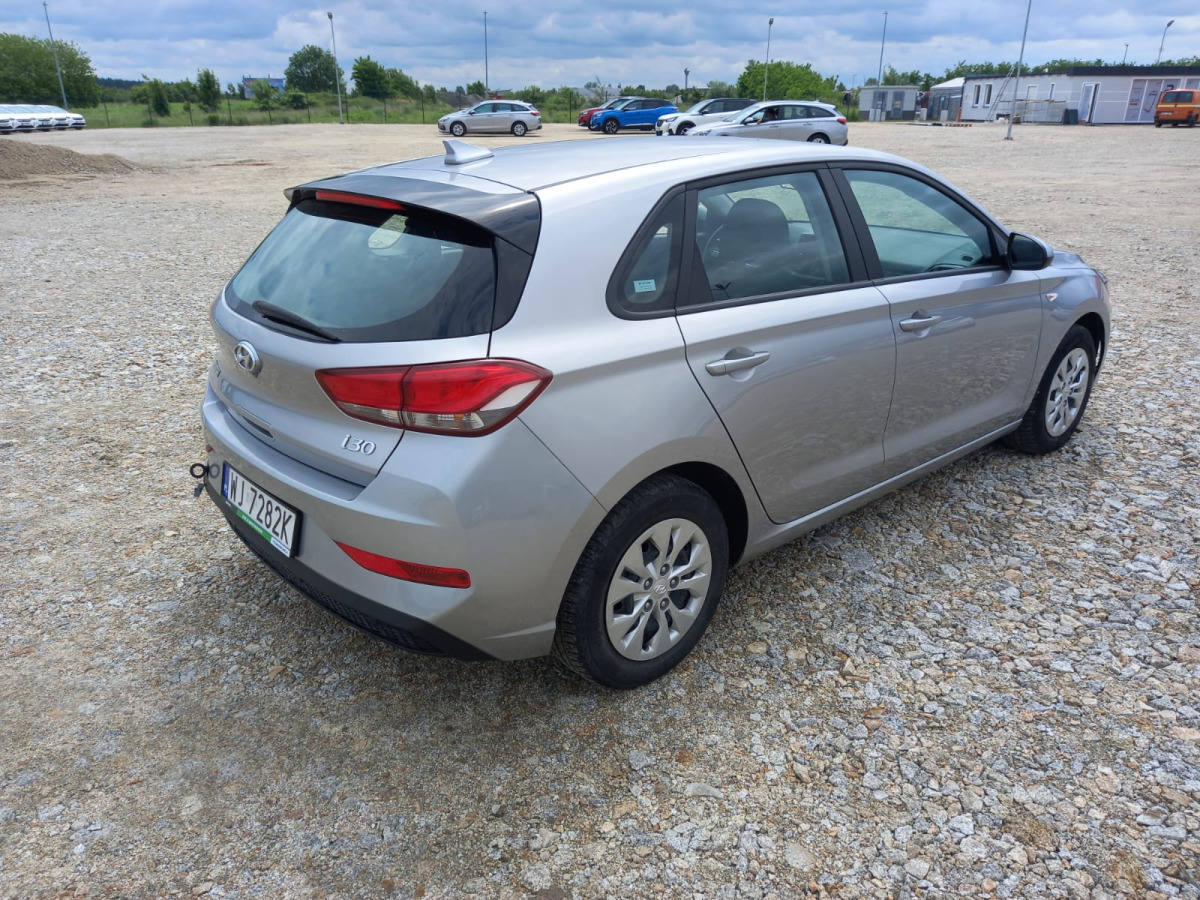 HYUNDAI I30 HATCHBACK - Hatchback: φωτογραφία 5 HYUNDAI I30 HATCHBACK - Hatchback: φωτογραφία 5