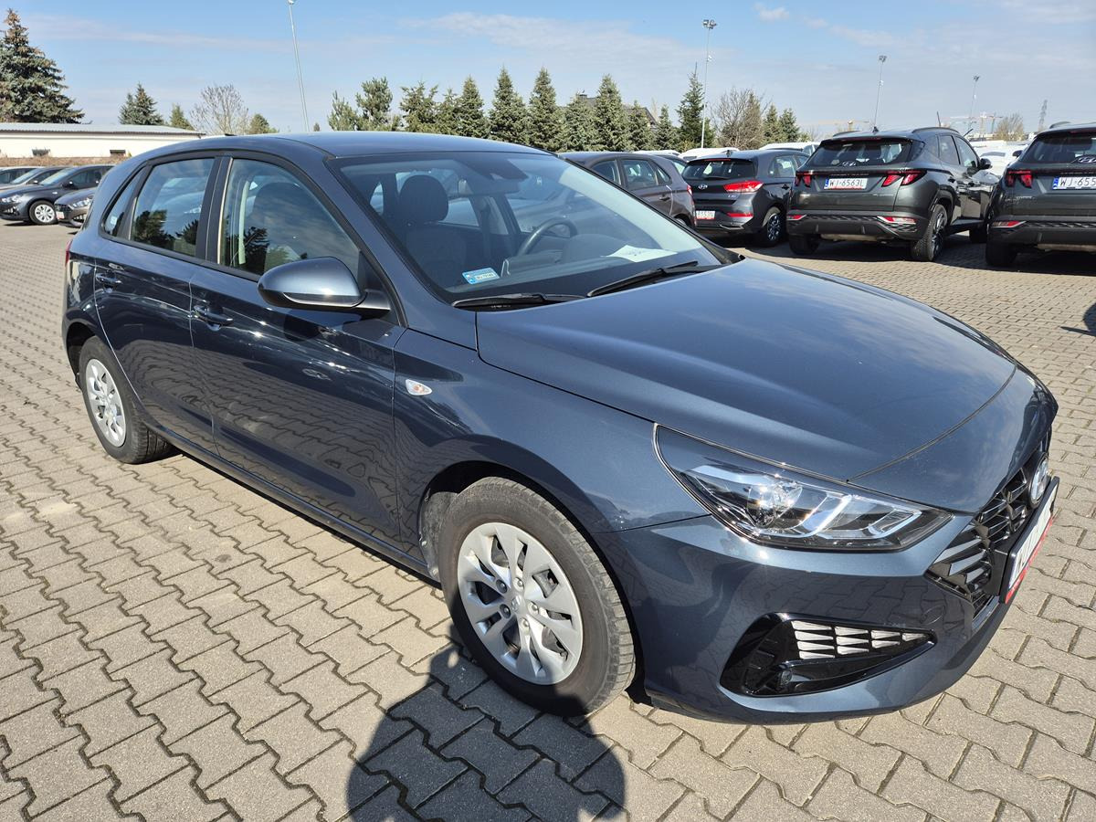 HYUNDAI I30 HATCHBACK - Hatchback: φωτογραφία 1 HYUNDAI I30 HATCHBACK - Hatchback: φωτογραφία 1
