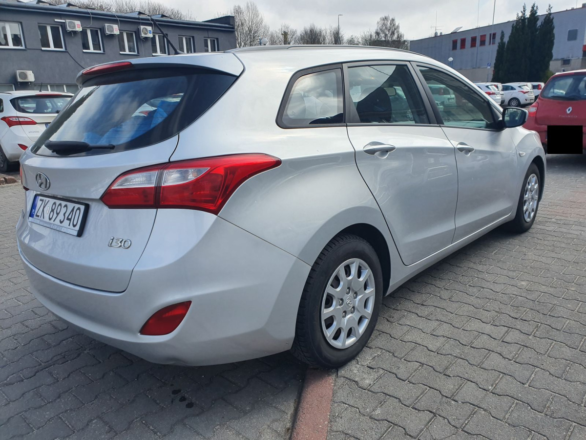 HYUNDAI I30 KOMBI - Αυτοκίνητο: φωτογραφία 3 HYUNDAI I30 KOMBI - Αυτοκίνητο: φωτογραφία 3
