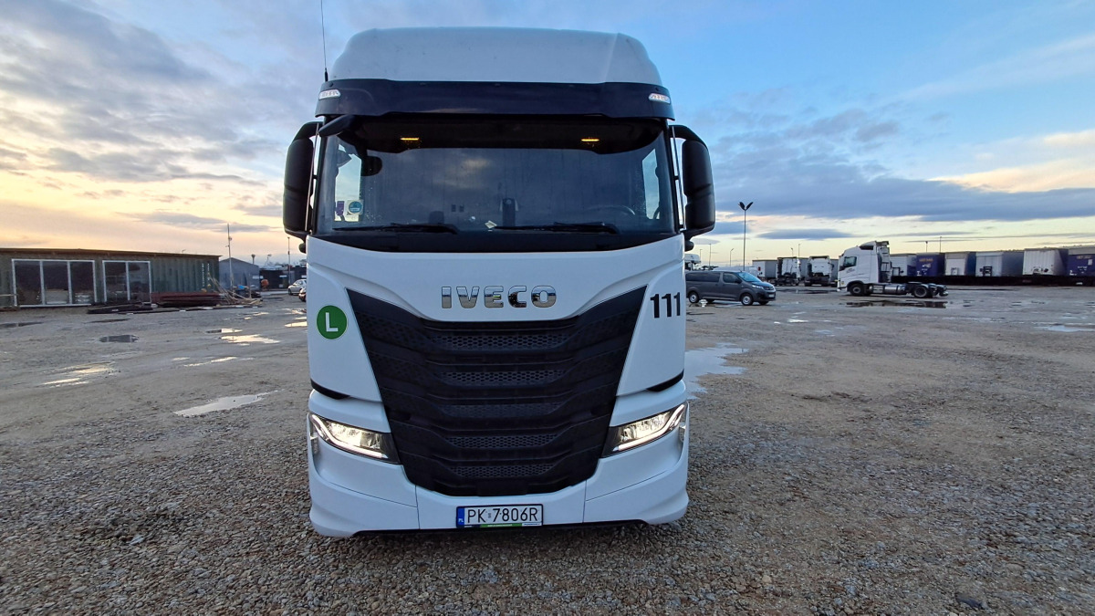 IVECO AS440ST/FP LT CIĄGNIK SIODŁOWY - Τράκτορας: φωτογραφία 2 IVECO AS440ST/FP LT CIĄGNIK SIODŁOWY - Τράκτορας: φωτογραφία 2