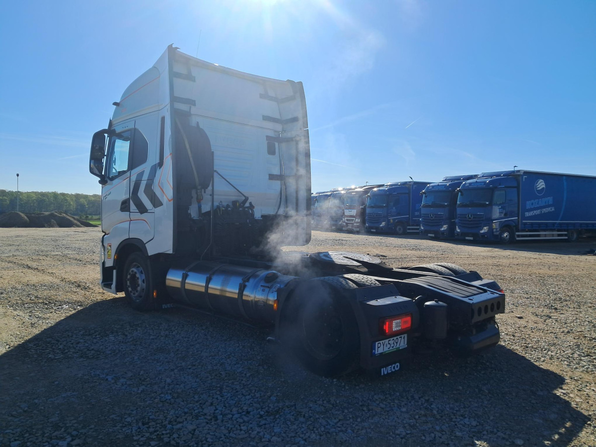 IVECO AS440ST/FP LT LNG CIĄGNIK SIODŁOWY - Τράκτορας: φωτογραφία 5 IVECO AS440ST/FP LT LNG CIĄGNIK SIODŁOWY - Τράκτορας: φωτογραφία 5