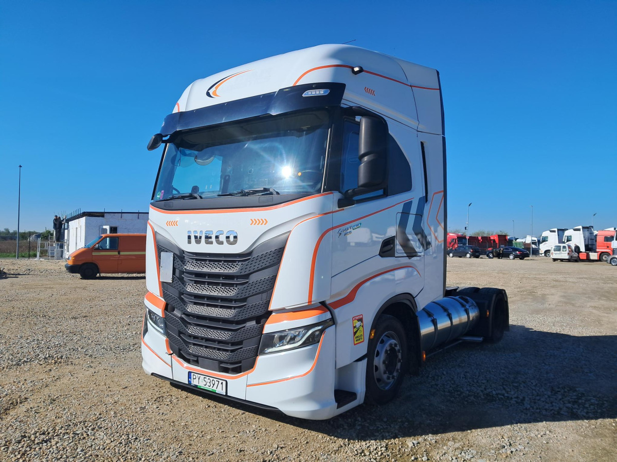 IVECO AS440ST/FP LT LNG CIĄGNIK SIODŁOWY - Τράκτορας: φωτογραφία 3 IVECO AS440ST/FP LT LNG CIĄGNIK SIODŁOWY - Τράκτορας: φωτογραφία 3
