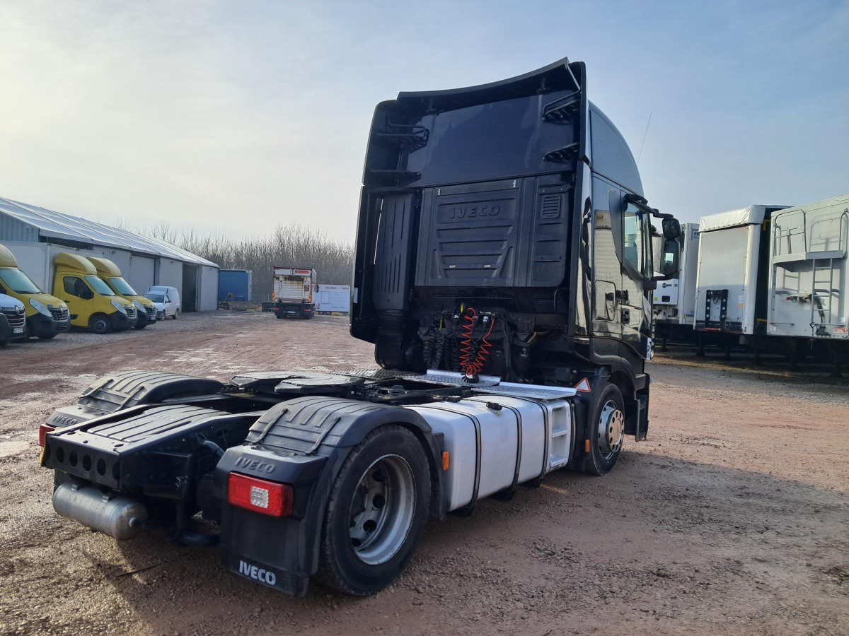 IVECO AS440T/ FP LT CIĄGNIK SIODŁOWY - Τράκτορας: φωτογραφία 4 IVECO AS440T/ FP LT CIĄGNIK SIODŁOWY - Τράκτορας: φωτογραφία 4