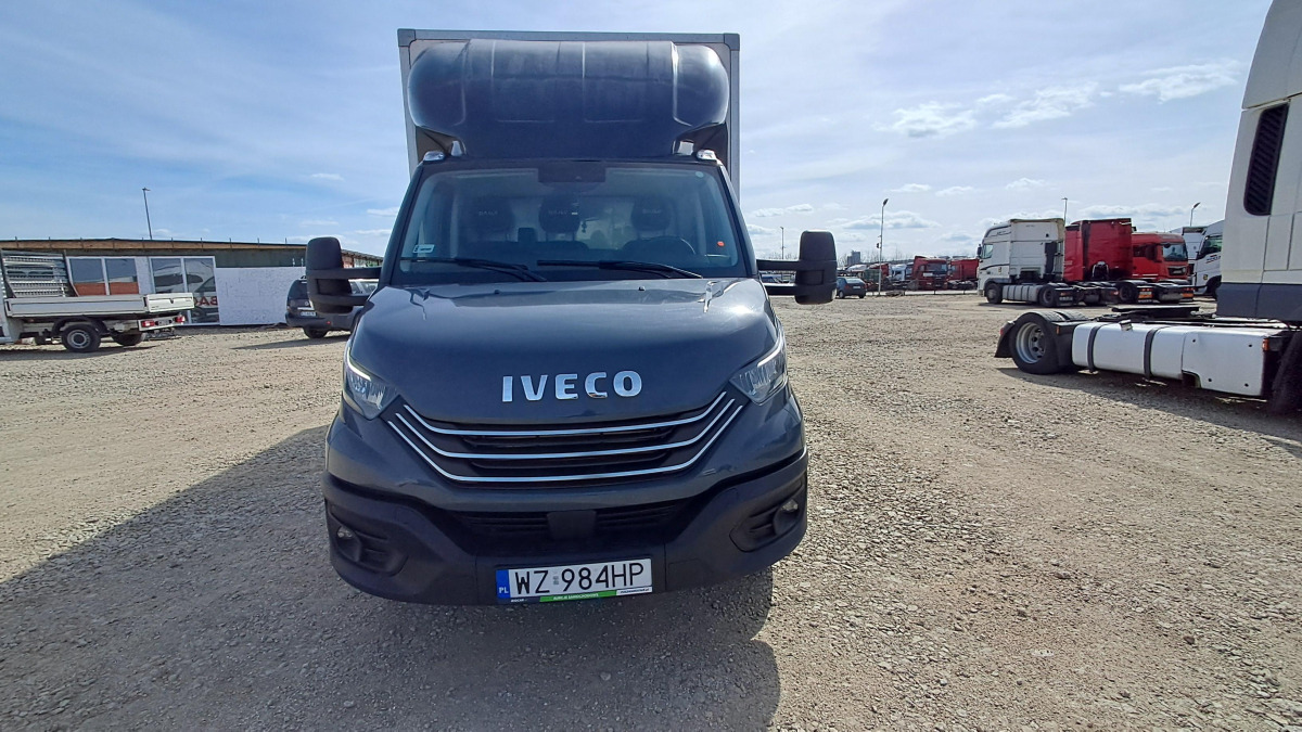 IVECO DAILY 50C18 KONTENER Z WINDĄ - Επαγγελματικό αυτοκίνητο κόφα: φωτογραφία 2 IVECO DAILY 50C18 KONTENER Z WINDĄ - Επαγγελματικό αυτοκίνητο κόφα: φωτογραφία 2