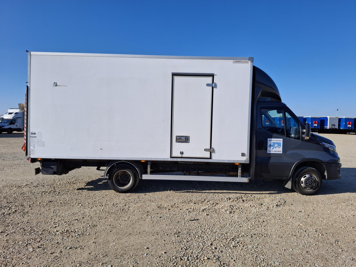 IVECO DAILY 50C18 KONTENER Z WINDĄ - Φορτηγό κόφα: φωτογραφία 4 IVECO DAILY 50C18 KONTENER Z WINDĄ - Φορτηγό κόφα: φωτογραφία 4