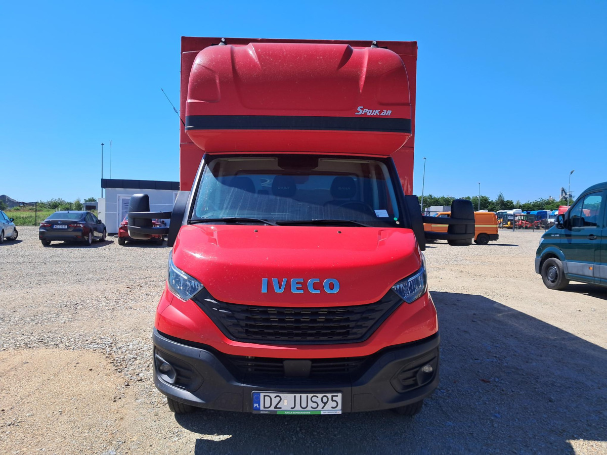 IVECO/JUSAM STANISŁAWJURKOWSKI 50C18/JU06 PLANDEKA - Επαγγελματικό αυτοκίνητο με μουσαμά: φωτογραφία 4 IVECO/JUSAM STANISŁAWJURKOWSKI 50C18/JU06 PLANDEKA - Επαγγελματικό αυτοκίνητο με μουσαμά: φωτογραφία 4