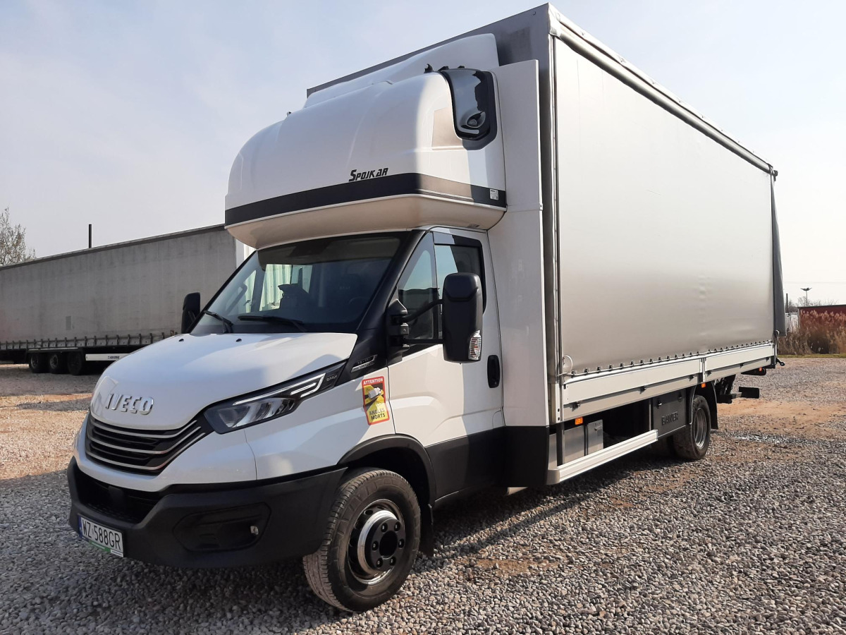 IVECO/JUSAM STANISŁAWJURKOWSKI 70C18/JU06 PLANDEKA Z WINDĄ - Επαγγελματικό αυτοκίνητο με μουσαμά: φωτογραφία 2 IVECO/JUSAM STANISŁAWJURKOWSKI 70C18/JU06 PLANDEKA Z WINDĄ - Επαγγελματικό αυτοκίνητο με μουσαμά: φωτογραφία 2