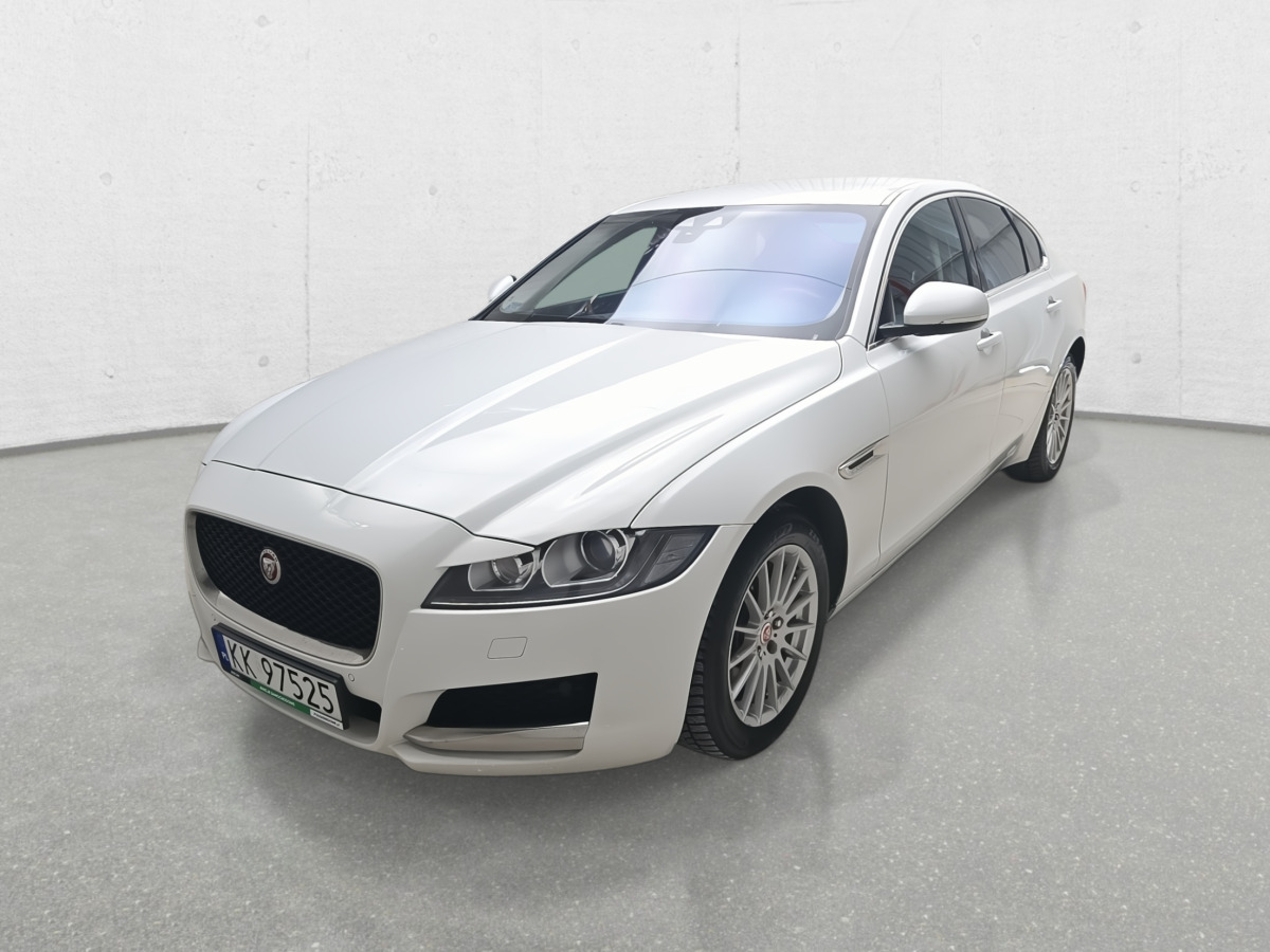 JAGUAR XF SEDAN - Λιμουζίνα/ Sedan: φωτογραφία 3 JAGUAR XF SEDAN - Λιμουζίνα/ Sedan: φωτογραφία 3
