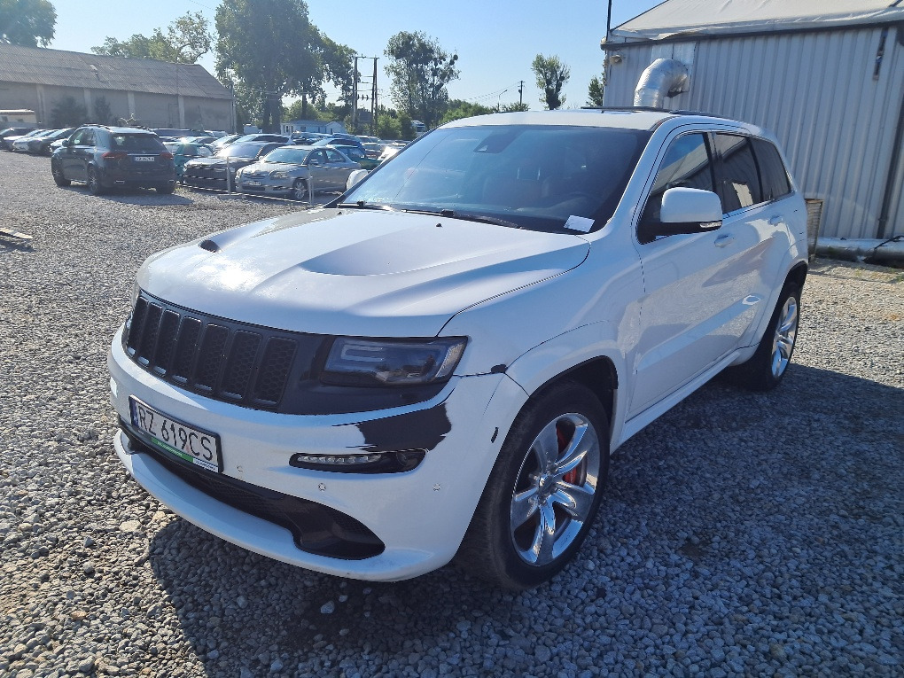 JEEP GRAND CHEROKEE SRT SUV - SUV: φωτογραφία 2 JEEP GRAND CHEROKEE SRT SUV - SUV: φωτογραφία 2