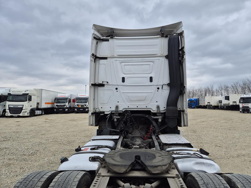 MERCEDES BENZ ACTROS 1845 CIĄGNIK SIODŁOWY - Τράκτορας: φωτογραφία 5 MERCEDES BENZ ACTROS 1845 CIĄGNIK SIODŁOWY - Τράκτορας: φωτογραφία 5