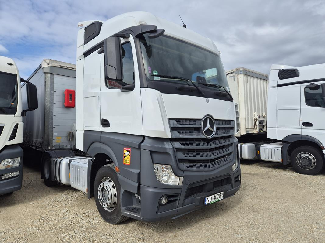 MERCEDES BENZ ACTROS CIĄGNIK SIODŁOWY - Τράκτορας: φωτογραφία 1 MERCEDES BENZ ACTROS CIĄGNIK SIODŁOWY - Τράκτορας: φωτογραφία 1