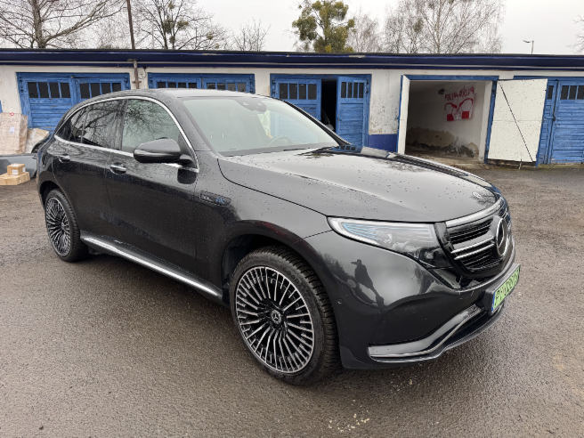 MERCEDES BENZ EQC 400 4MATIC SUV - SUV: φωτογραφία 1 MERCEDES BENZ EQC 400 4MATIC SUV - SUV: φωτογραφία 1