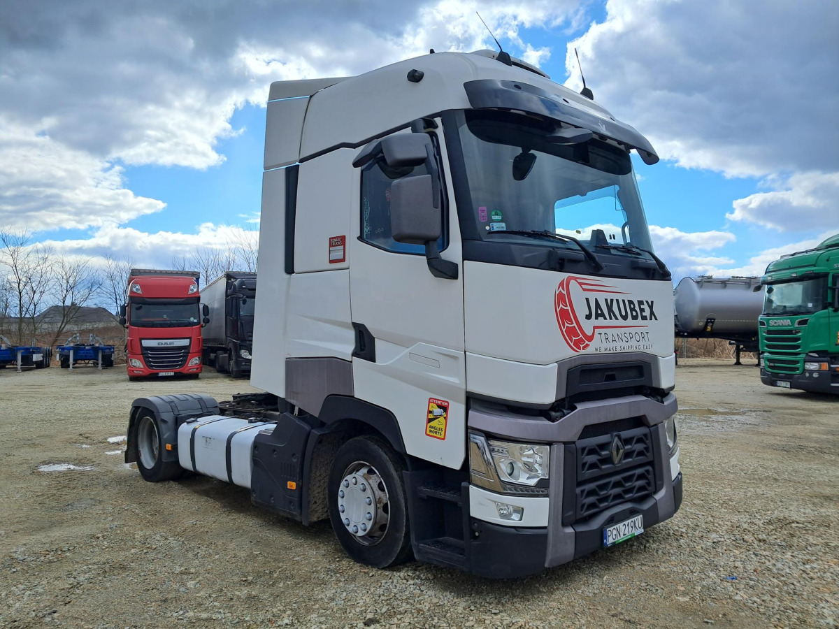 RENAULT T CIĄGNIK SIODŁOWY - Τράκτορας: φωτογραφία 1 RENAULT T CIĄGNIK SIODŁOWY - Τράκτορας: φωτογραφία 1
