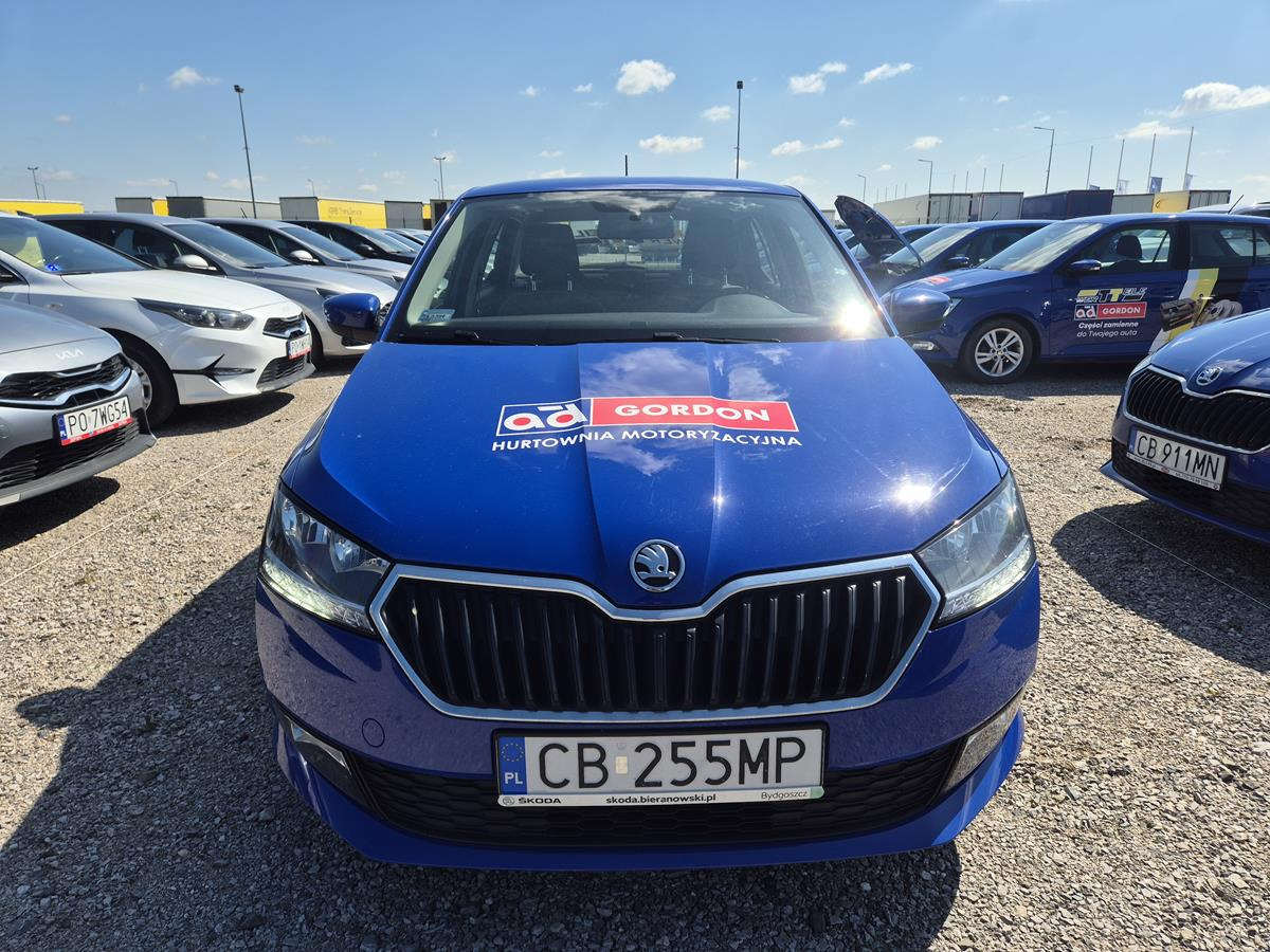 SKODA FABIA HATCHBACK - Hatchback: φωτογραφία 2 SKODA FABIA HATCHBACK - Hatchback: φωτογραφία 2