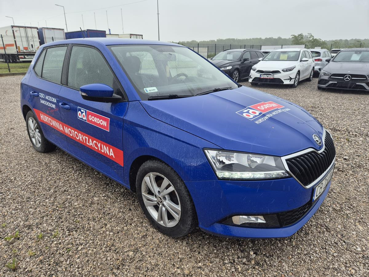 SKODA FABIA HATCHBACK - Hatchback: φωτογραφία 1 SKODA FABIA HATCHBACK - Hatchback: φωτογραφία 1