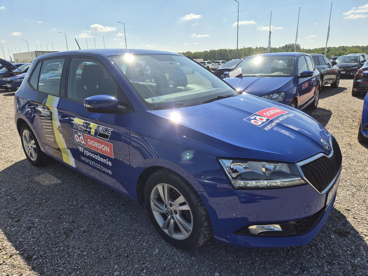 SKODA FABIA HATCHBACK - Hatchback: φωτογραφία 1 SKODA FABIA HATCHBACK - Hatchback: φωτογραφία 1