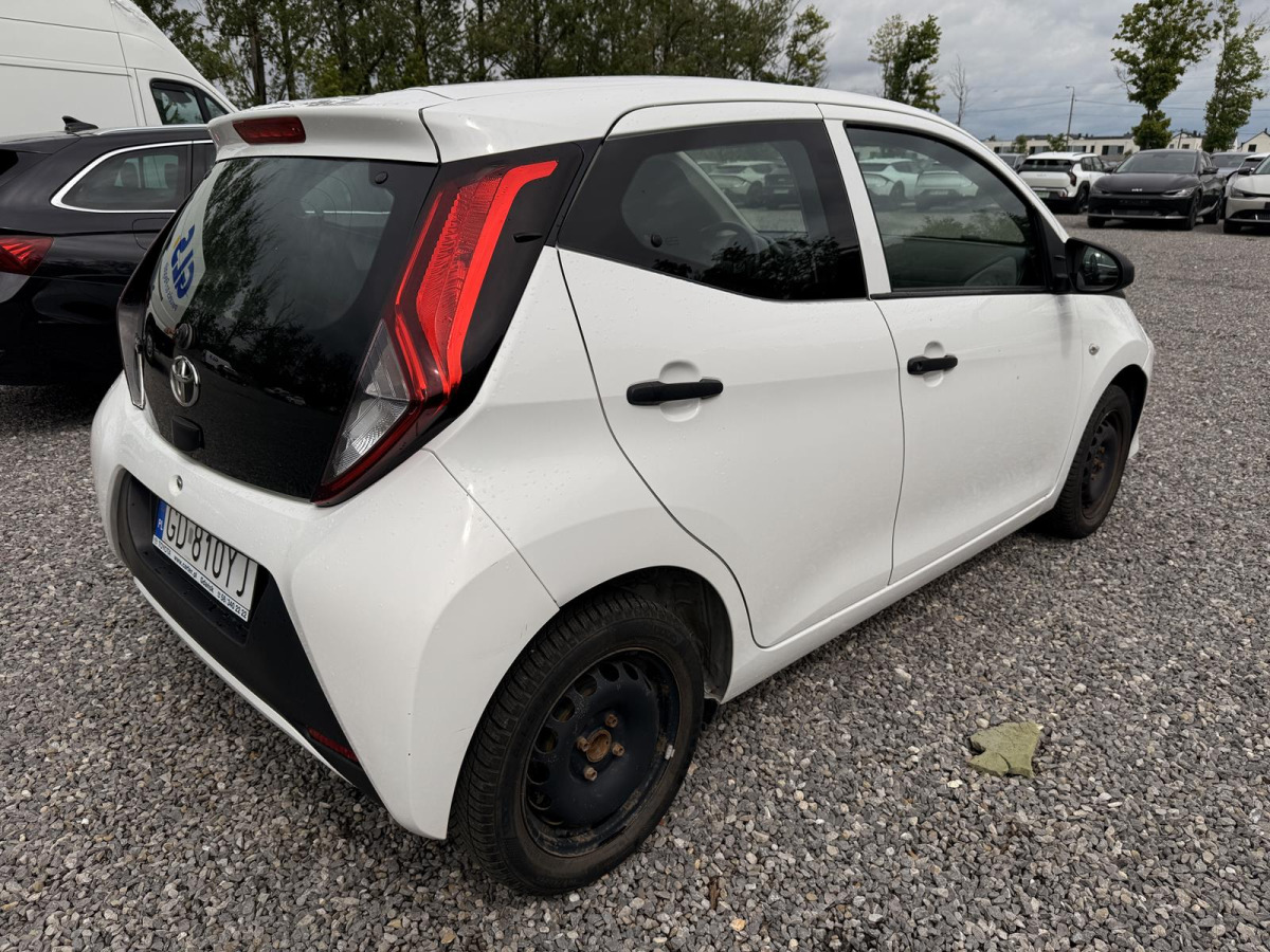 TOYOTA AYGO 1.0o VVT-I 5H/B MT5 HATCHBACK - Hatchback: φωτογραφία 5 TOYOTA AYGO 1.0o VVT-I 5H/B MT5 HATCHBACK - Hatchback: φωτογραφία 5