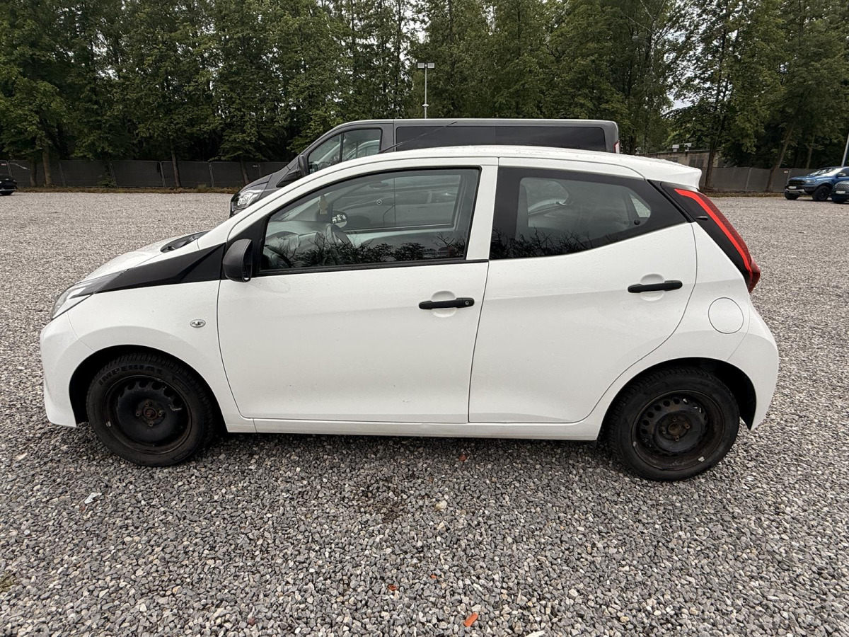 TOYOTA AYGO 1.0o VVT-I 5H/B MT5 HATCHBACK - Hatchback: φωτογραφία 4 TOYOTA AYGO 1.0o VVT-I 5H/B MT5 HATCHBACK - Hatchback: φωτογραφία 4
