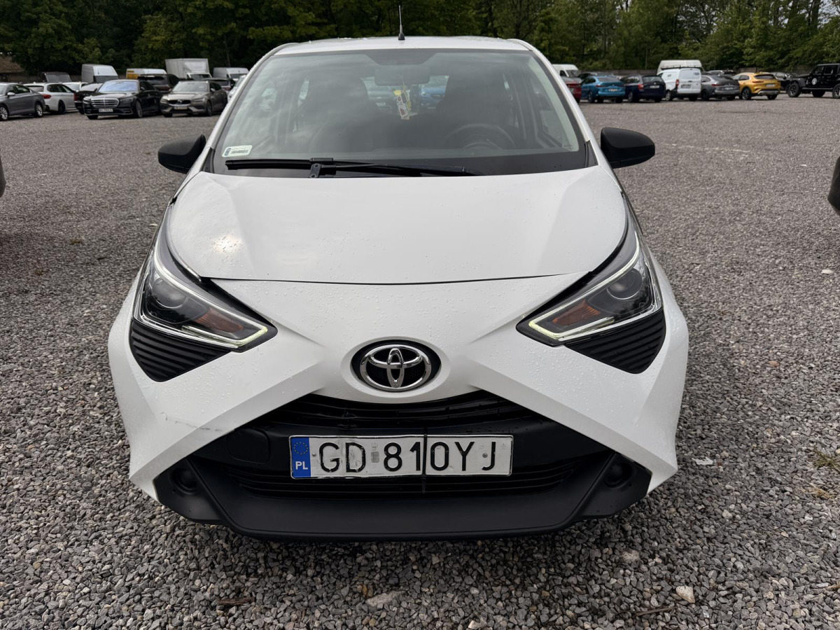 TOYOTA AYGO 1.0o VVT-I 5H/B MT5 HATCHBACK - Hatchback: φωτογραφία 2 TOYOTA AYGO 1.0o VVT-I 5H/B MT5 HATCHBACK - Hatchback: φωτογραφία 2