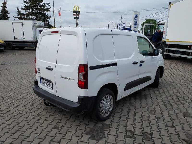 TOYOTA PROACE CITY FURGON BLASZAK - Βαν: φωτογραφία 4 TOYOTA PROACE CITY FURGON BLASZAK - Βαν: φωτογραφία 4
