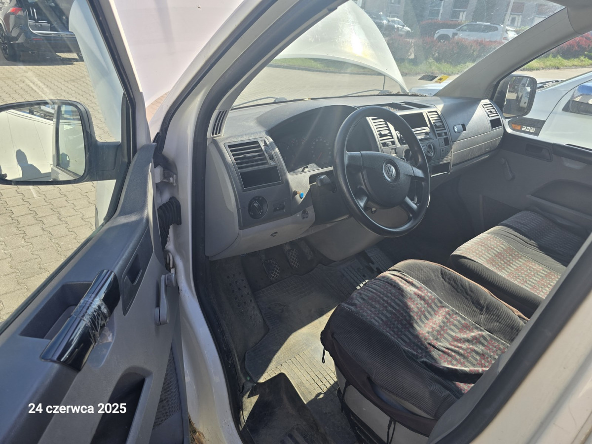 VOLKSWAGEN TRANSPORTER FURGON BLASZAK - Βαν: φωτογραφία 5 VOLKSWAGEN TRANSPORTER FURGON BLASZAK - Βαν: φωτογραφία 5