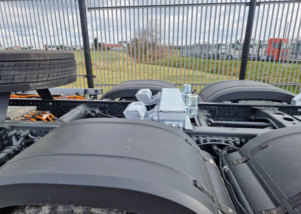 Mercedes-Benz eActros 400 6x2 BDF Elektryczny - Φορτηγό μεταφοράς εμπορευματοκιβωτίων/ Κινητό αμάξωμα, Ηλεκτρικό φορτηγό: φωτογραφία 5 Mercedes-Benz eActros 400 6x2 BDF Elektryczny - Φορτηγό μεταφοράς εμπορευματοκιβωτίων/ Κινητό αμάξωμα, Ηλεκτρικό φορτηγό: φωτογραφία 5
