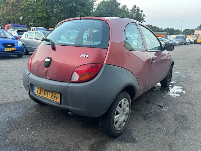 Ford Ka 1.3 , export / handel - Hatchback: φωτογραφία 3 Ford Ka 1.3 , export / handel - Hatchback: φωτογραφία 3