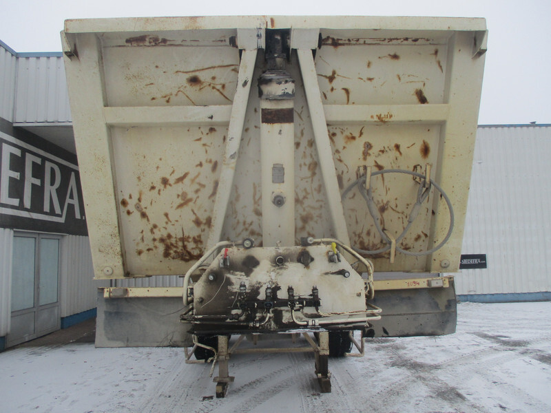 Επικαθήμενο ανατρεπόμενο Fruehauf 2 Axle ,Steel Tipper , Drum Brakes , Spring suspension: φωτογραφία 6