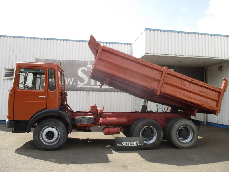 MAN 26.321 6x4 , 3 way tipper , ZF Manual , Spring suspension - Φορτηγό ανατρεπόμενο: φωτογραφία 2 MAN 26.321 6x4 , 3 way tipper , ZF Manual , Spring suspension - Φορτηγό ανατρεπόμενο: φωτογραφία 2