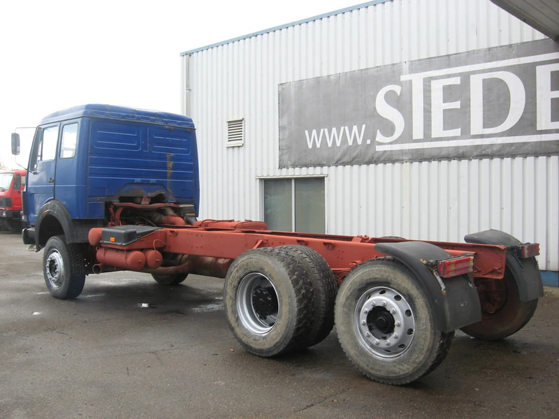 Mercedes-Benz 2435 ,V8 , Bi Turbo, 6x2 , Spring Suspension, Airco - Φορτηγό σασί: φωτογραφία 5 Mercedes-Benz 2435 ,V8 , Bi Turbo, 6x2 , Spring Suspension, Airco - Φορτηγό σασί: φωτογραφία 5