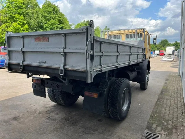 Mercedes-Benz SK 1622 AK , 4x4 , V6 , 3 way tipper , Spring suspension - Φορτηγό ανατρεπόμενο: φωτογραφία 3 Mercedes-Benz SK 1622 AK , 4x4 , V6 , 3 way tipper , Spring suspension - Φορτηγό ανατρεπόμενο: φωτογραφία 3