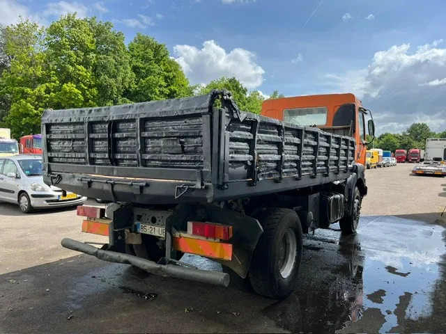Renault Kerax 270 DCI , Manual , 3 way tipper , Spring suspension - Φορτηγό ανατρεπόμενο: φωτογραφία 3 Renault Kerax 270 DCI , Manual , 3 way tipper , Spring suspension - Φορτηγό ανατρεπόμενο: φωτογραφία 3