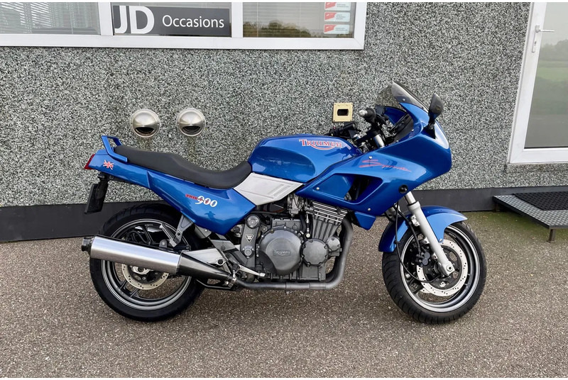 Triumph SPRINT 900 - Μοτοσικλέτα: φωτογραφία 1 Triumph SPRINT 900 - Μοτοσικλέτα: φωτογραφία 1