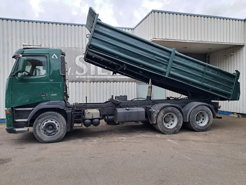 Volvo FH 12 - 460 , 6x2 , 3 Way Tipper, Spring Suspension , Manual Gearbox, Airco - Φορτηγό ανατρεπόμενο: φωτογραφία 2 Volvo FH 12 - 460 , 6x2 , 3 Way Tipper, Spring Suspension , Manual Gearbox, Airco - Φορτηγό ανατρεπόμενο: φωτογραφία 2
