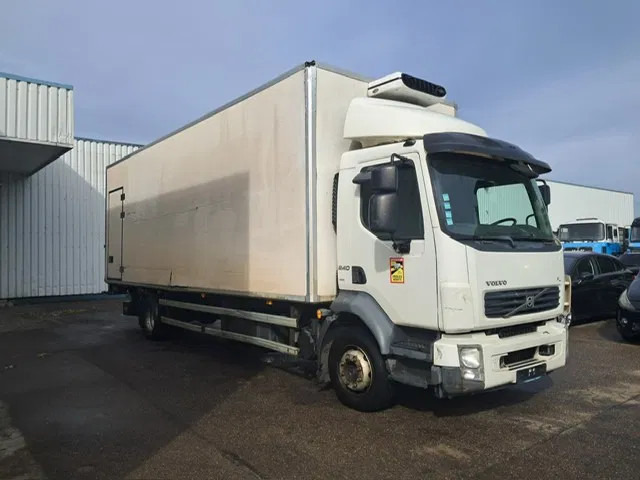 Volvo FL 12-240 , Fridge truck , Carrier Viento - Φορτηγό ψυγείο: φωτογραφία 4 Volvo FL 12-240 , Fridge truck , Carrier Viento - Φορτηγό ψυγείο: φωτογραφία 4