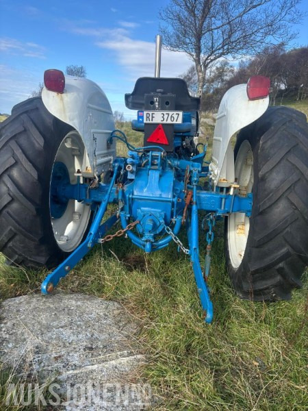 1973 Ford 3000 - mva fri - Τρακτέρ: φωτογραφία 4 1973 Ford 3000 - mva fri - Τρακτέρ: φωτογραφία 4