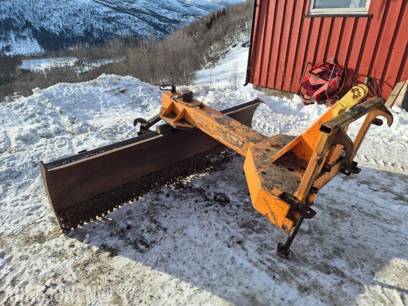 1990 KIPA U 250 Skjær - Γεωργικά μηχανήματα: φωτογραφία 2 1990 KIPA U 250 Skjær - Γεωργικά μηχανήματα: φωτογραφία 2