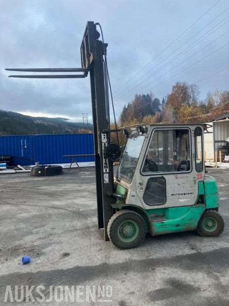 1994 Mitsubishi FD- 20/Cap, gaffeltruck - Ανυψωτικό μηχάνημα: φωτογραφία 1 1994 Mitsubishi FD- 20/Cap, gaffeltruck - Ανυψωτικό μηχάνημα: φωτογραφία 1